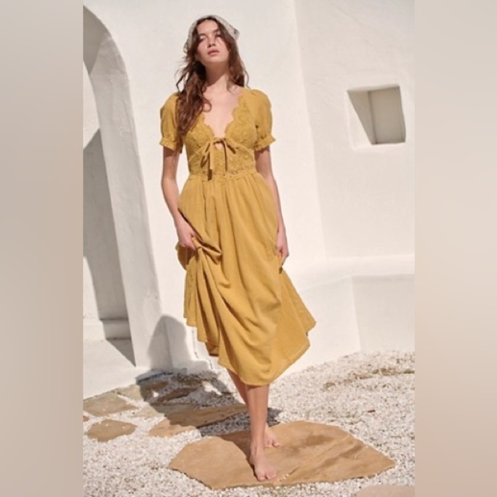 Free People All You Need Is Lace Midi Dress small EUC